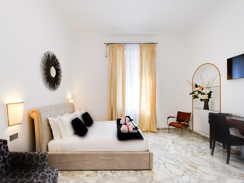 Queen Palace 2* Rome
